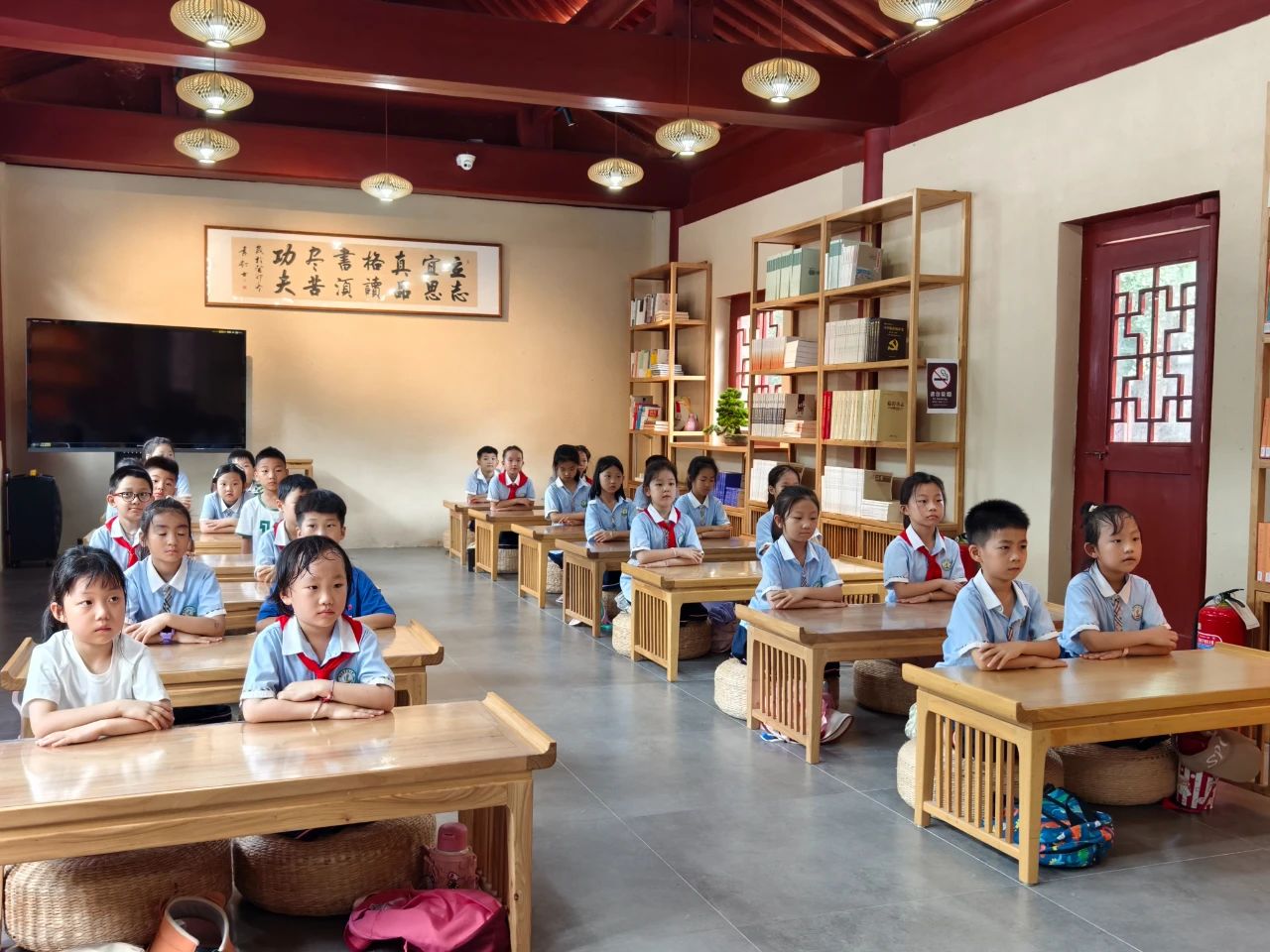 当少年遇见圣贤，柳青苑小学孔庙研学以“礼”立少年志
