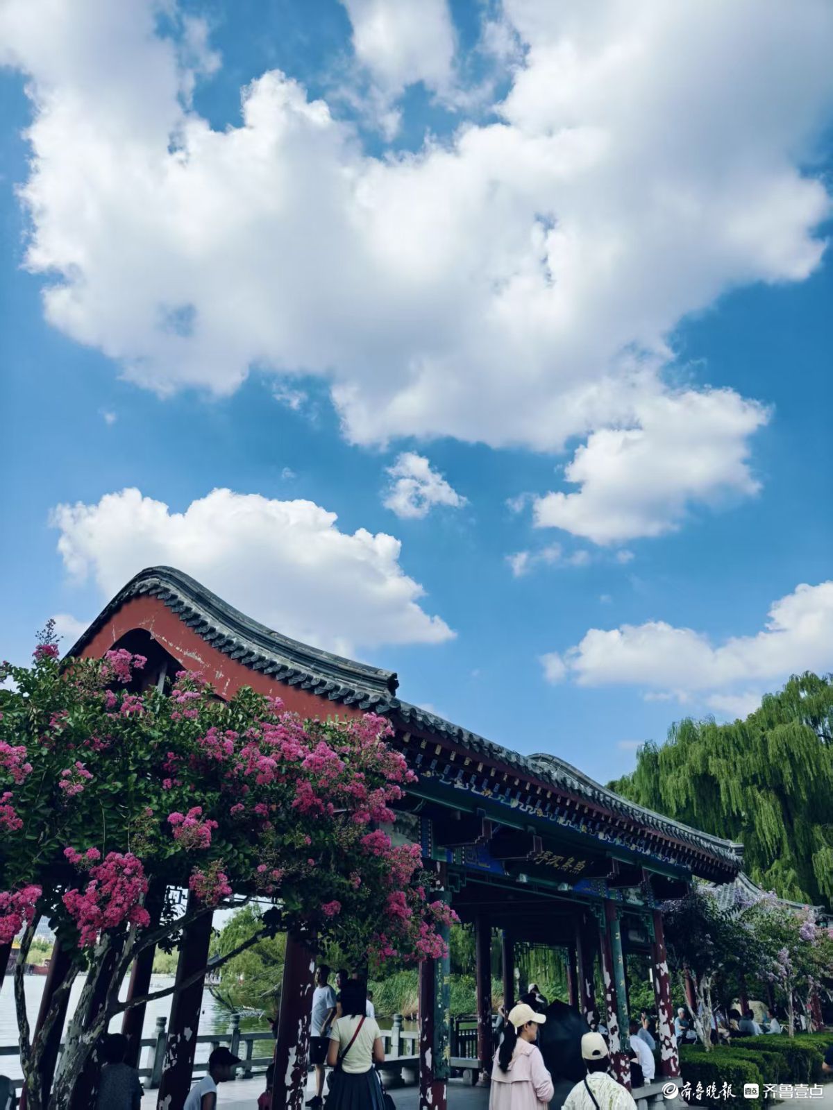 来济南看明湖美景