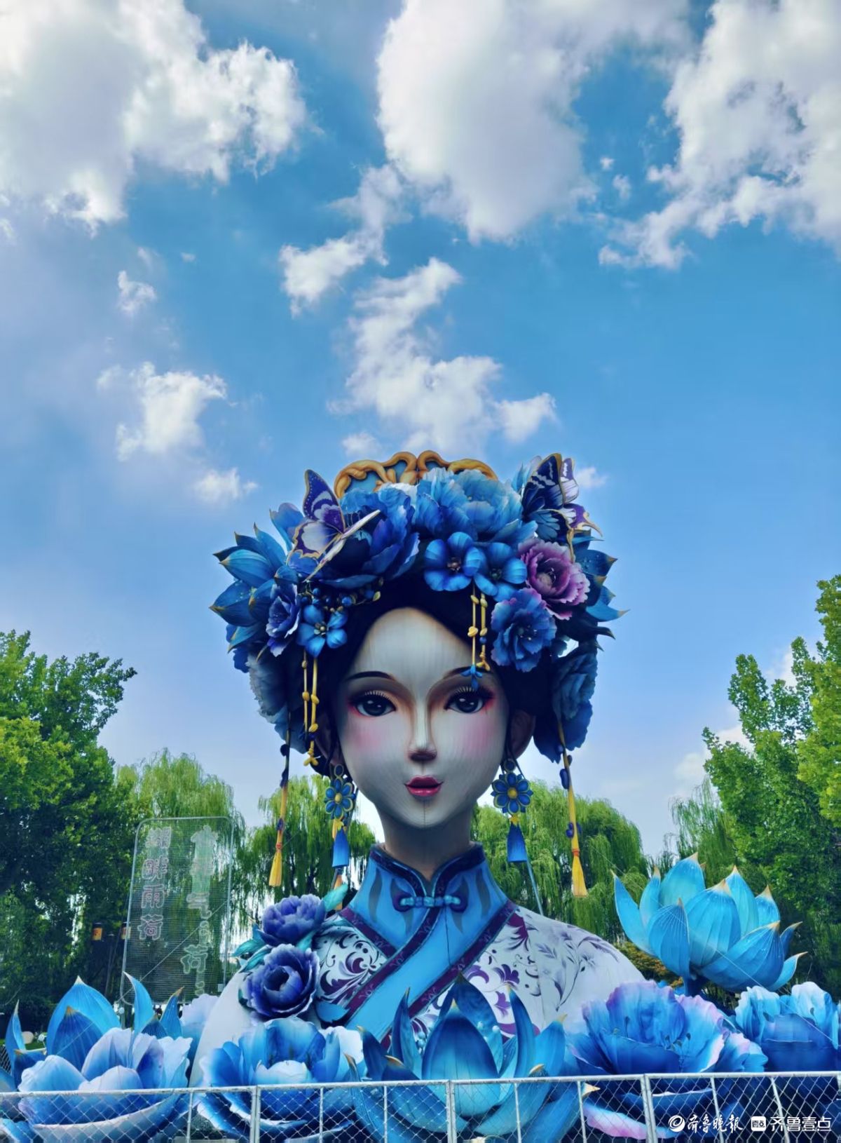 来济南看明湖美景