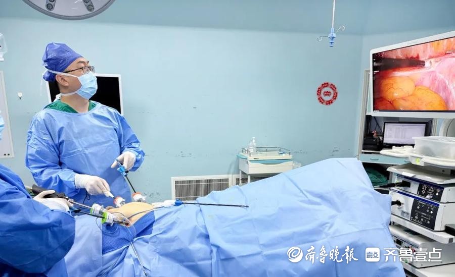 滕州中心人民医院胃肠外科开展单孔腹腔镜下完全腹膜外疝修补术