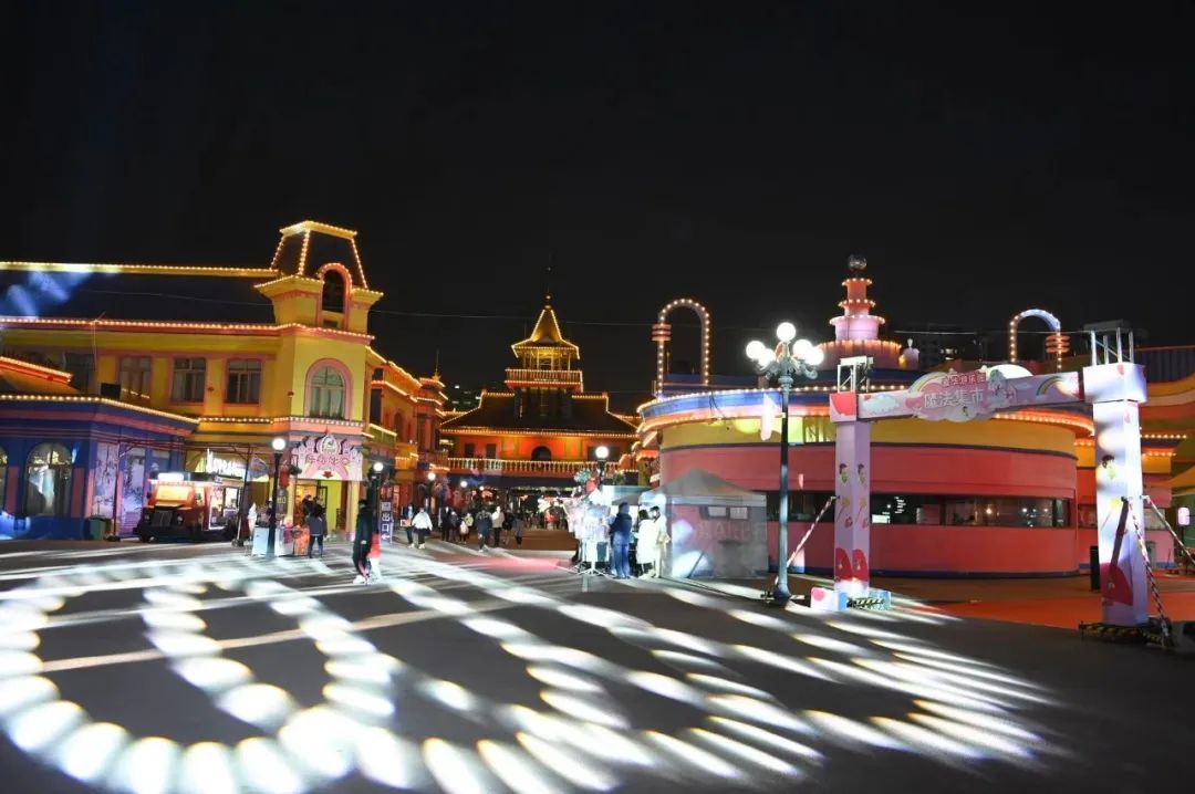 夜场免门票！富华游乐园请您免费看打铁花！