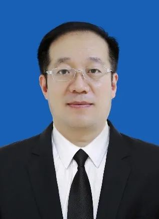 山东第一医科大学口腔医学院赵作勤教授7月18日来新泰市人民医院坐诊