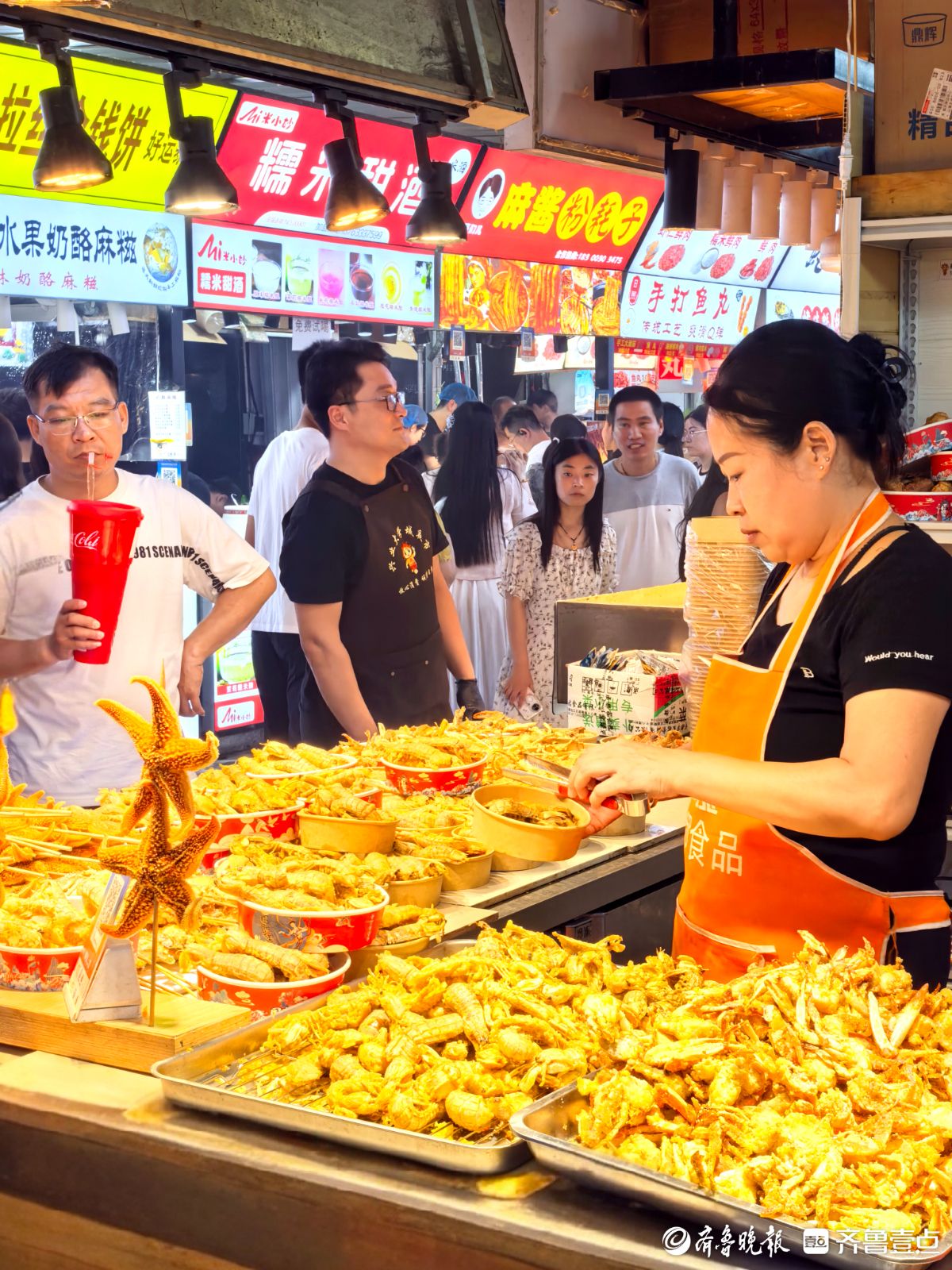 香气四溢的日照大学城夜市