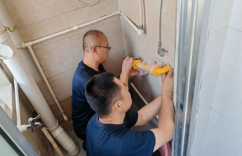 环翠楼街道：“小扶手” 托起“大幸福”，适老改造暖人心