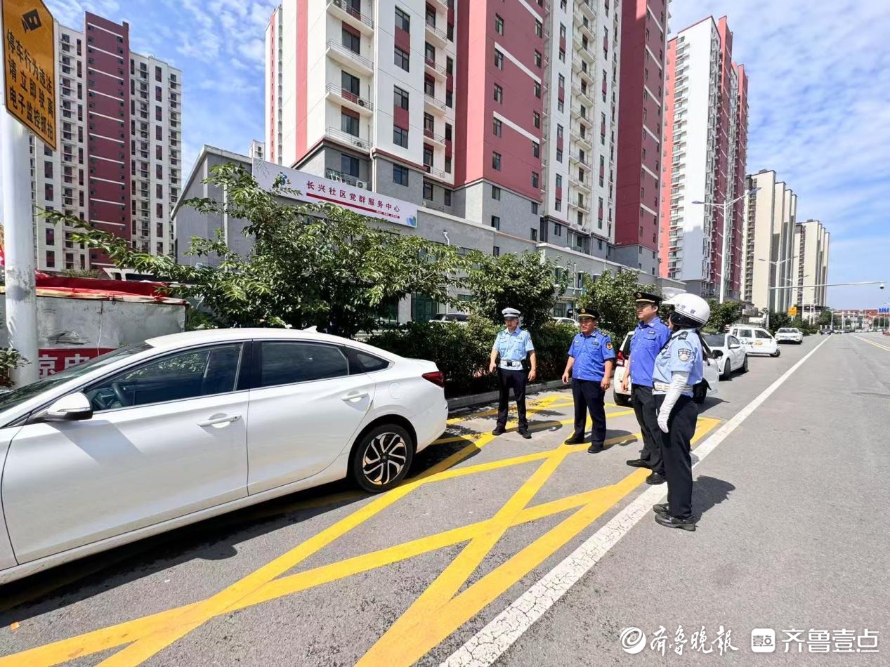 长清城管：巧做停车“加减法”，绘就城市治理暖心图景