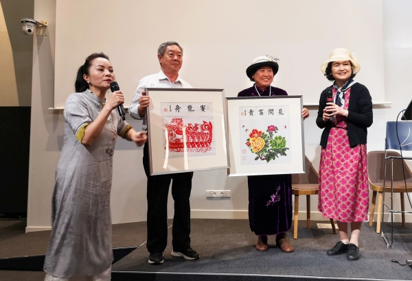 Yantai artisan takes paper-cutting global