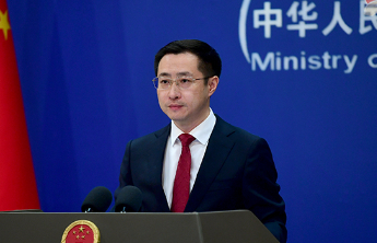 外交部：敦促美方客观理性看待中国和中美关系