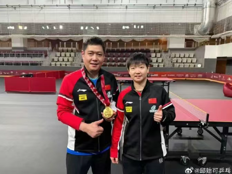 孙颖莎教练邱贻发长文回应争议