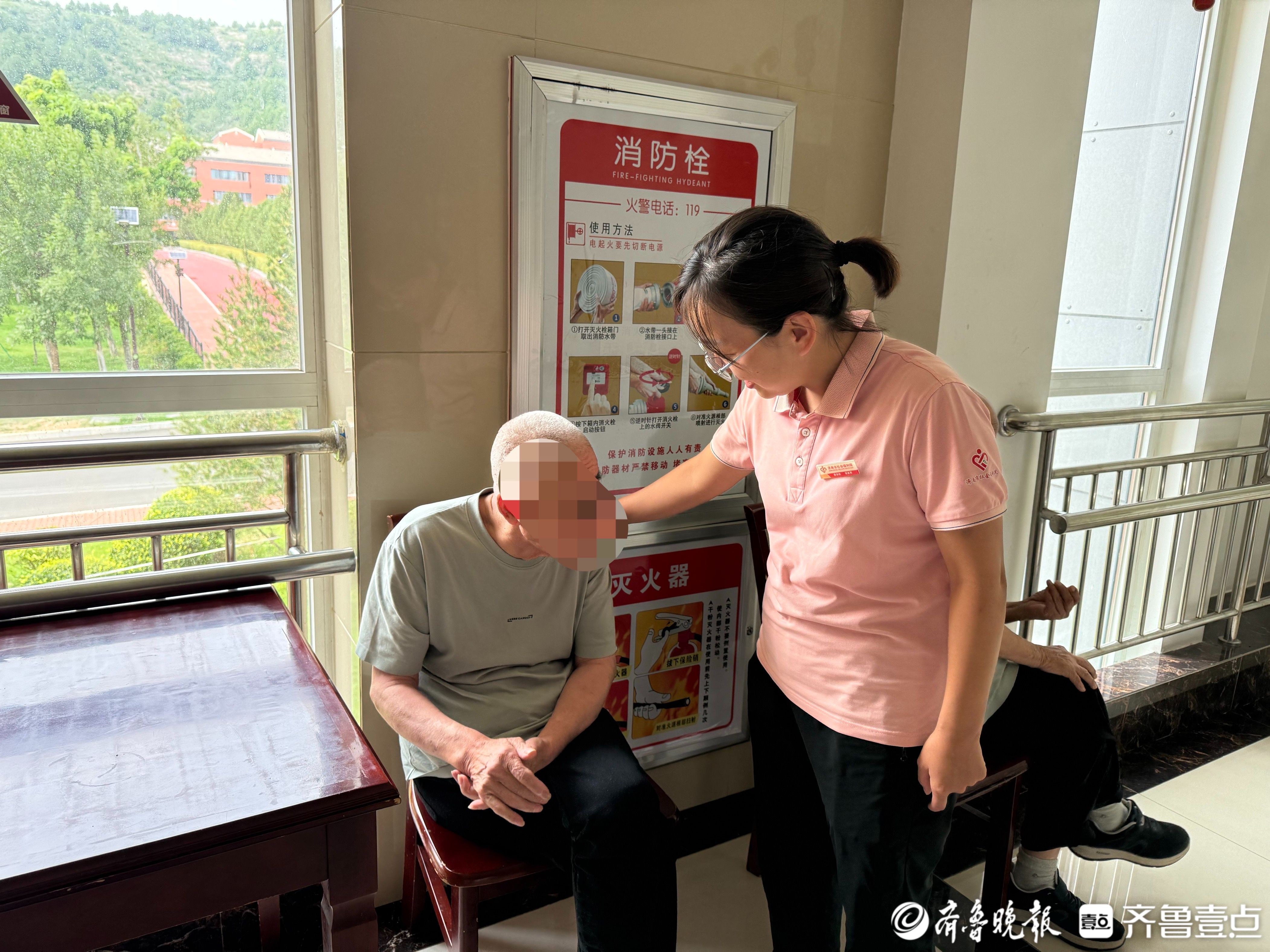 “冠军护理员”张亚军：用心用情当好“夕阳守护者”