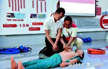 济南历下文化东路街道：“莹”响力志愿服务队织就社区“安全网”