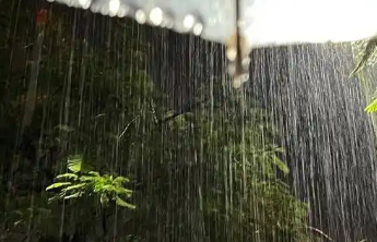5小时降水364毫米，济南莱芜遭遇特大暴雨