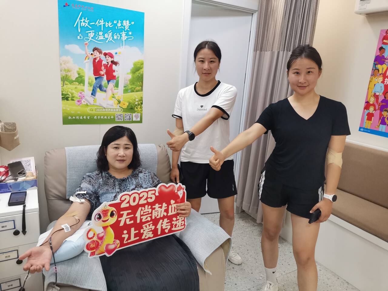 热血传承爱意绵延，青岛这些家庭用行动诠释奉献之美