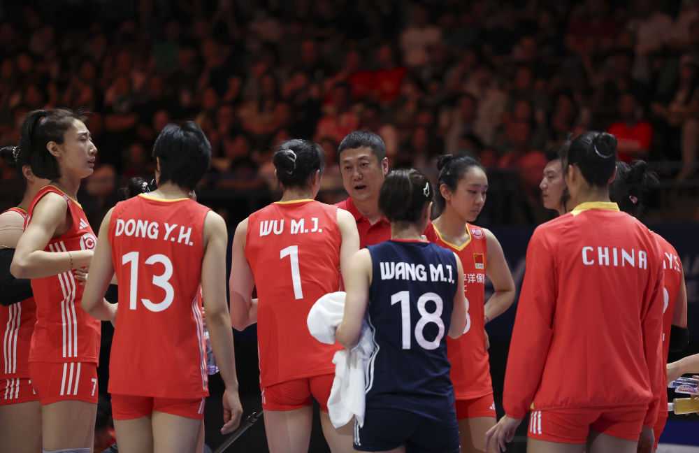 世界女排联赛总决赛｜中国女排2:3不敌波兰，无缘四强