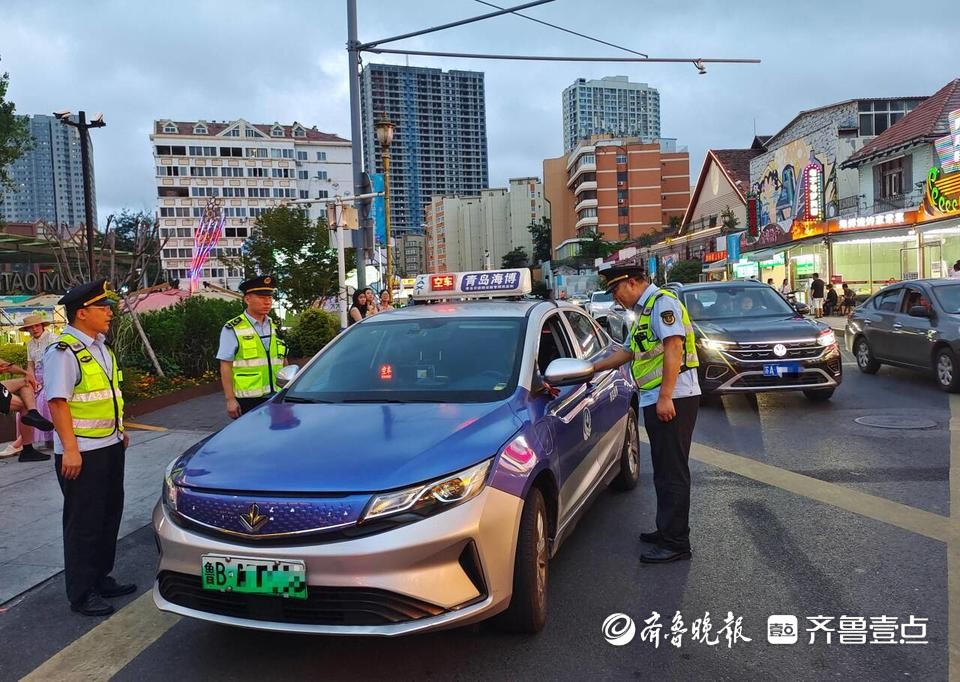 停车1分钟计价器跑了3公里！青岛一出租车安装“跑得快”被查