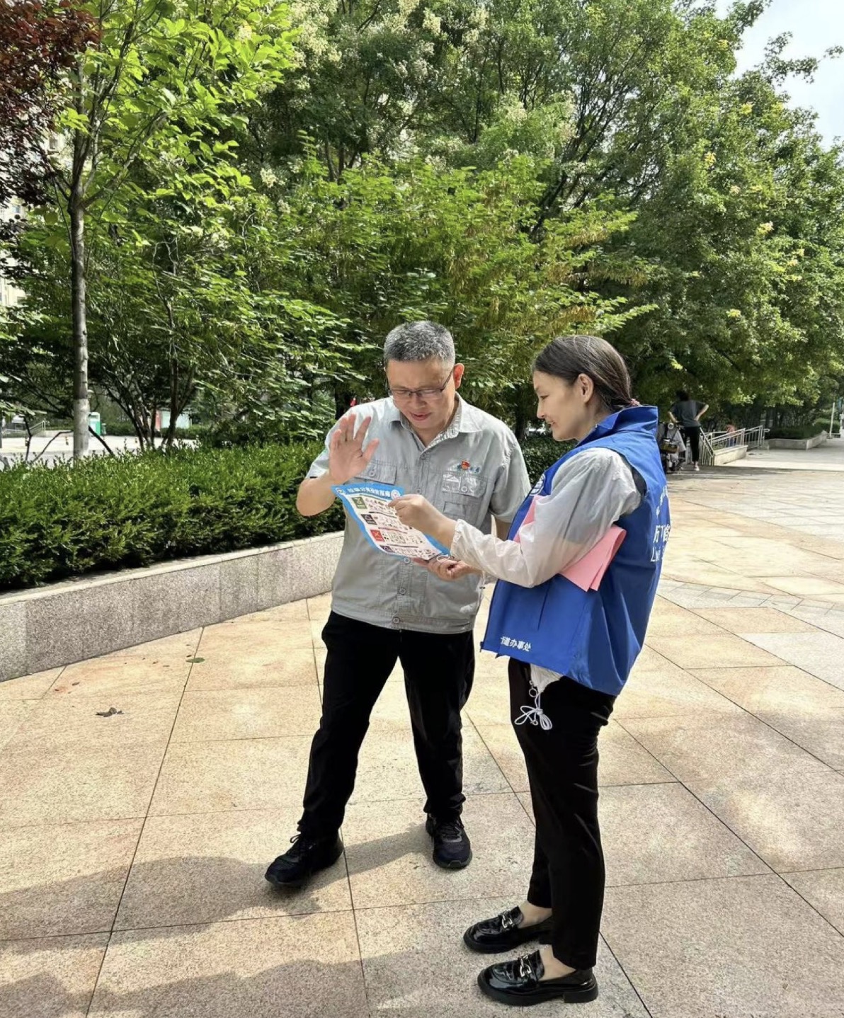 济南市历下区龙洞街道和苑社区开展垃圾分类宣讲活动