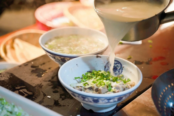 Fushan's tasty mutton soup delight
