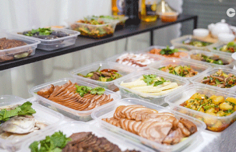 部分餐饮堂食外卖“双标”现象调查