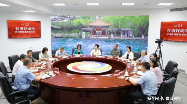“家家泉水”遇见现代活力，济南古城以新姿态讲述千年故事