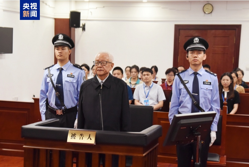 非法收受财物8191万余元，杜梓一审被判15年