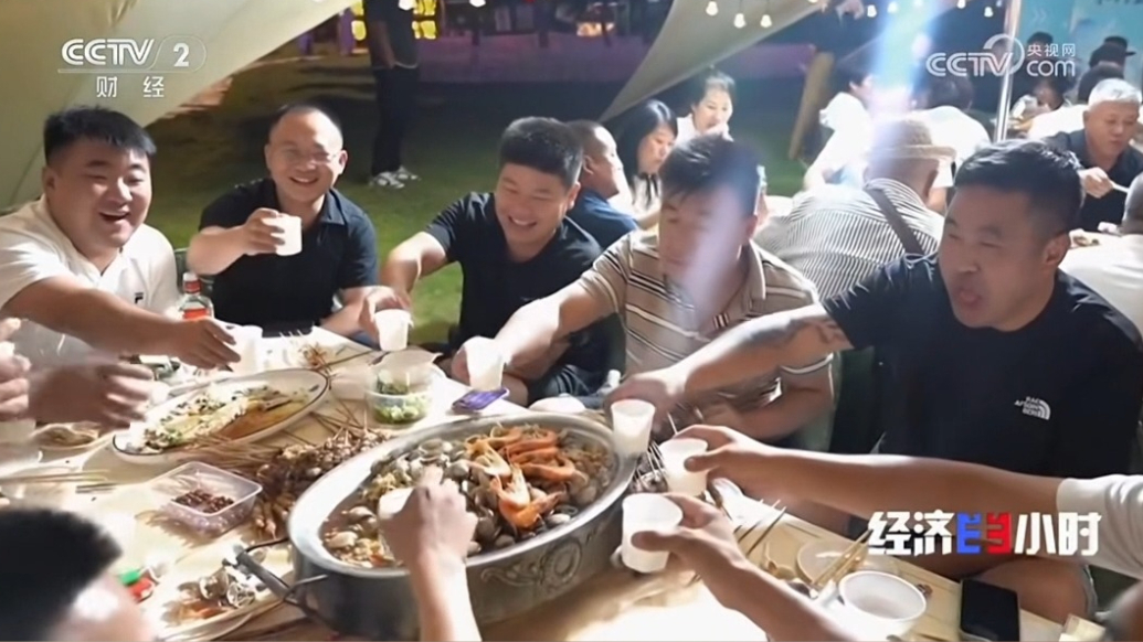 果然视频丨央视《经济半小时》报道日照，海滨清凉夜经济“火”了