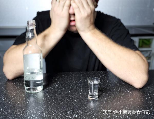 精准推送骗你买！5元成本卖千元 “特供酒”骗局告破