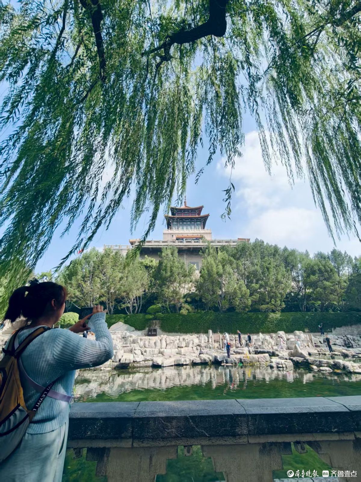济南黑虎泉畔，夏日清凉感十足