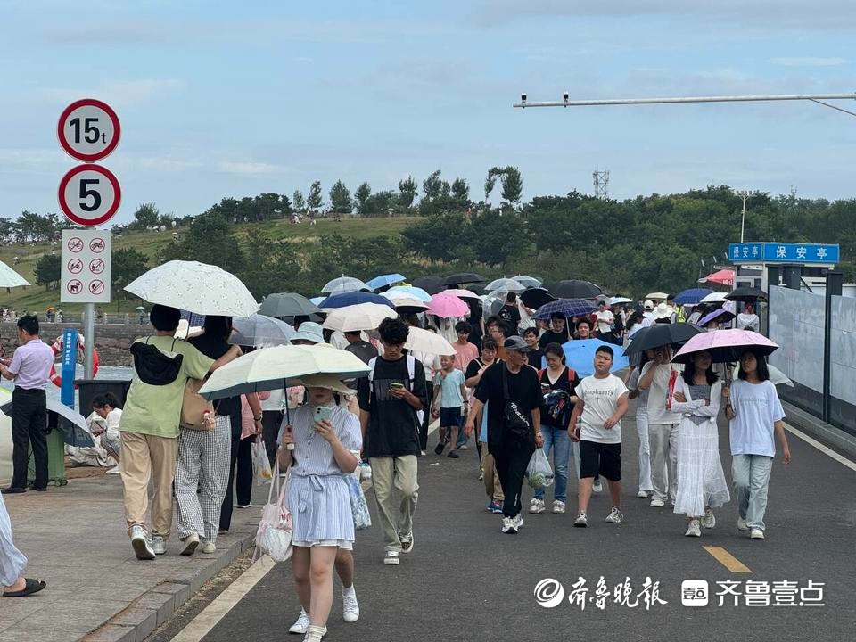 台风给青岛带来间歇性降雨，周四夜间雨量南大北小
