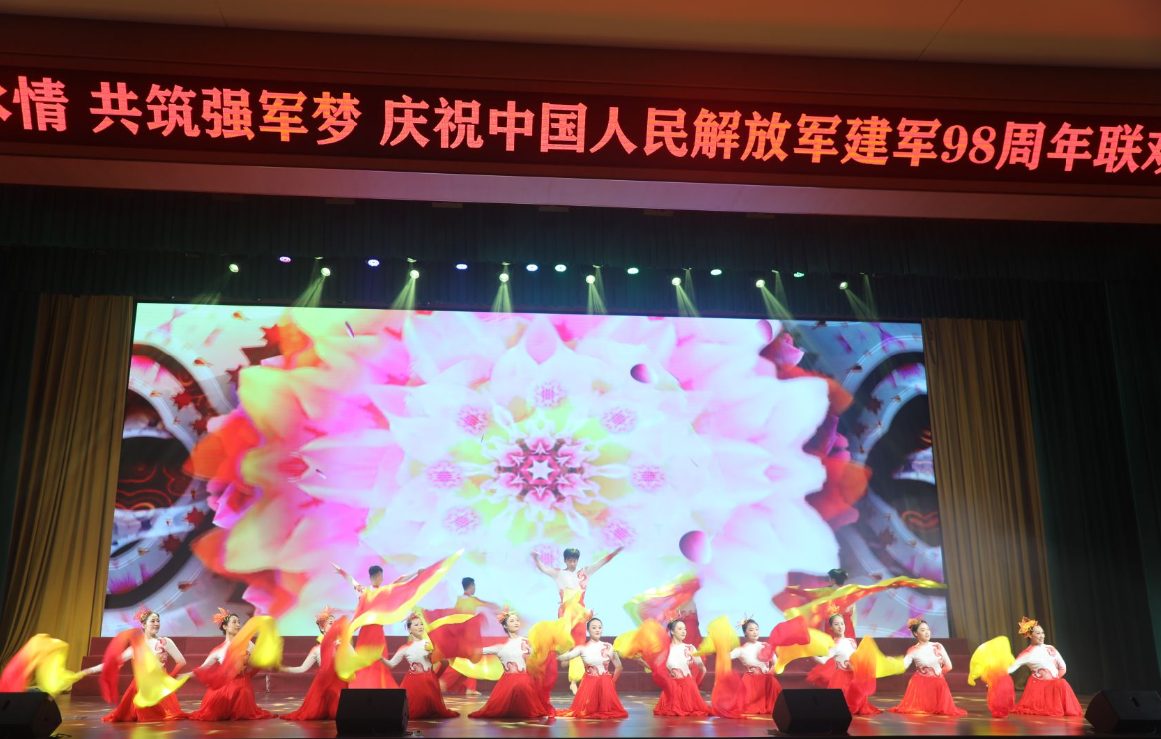 12个精品节目点燃夏日热情，潍坊文旅举办军民联欢晚会