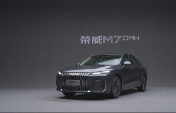 荣威M7 DMH实车亮相，颜值气场双在线！