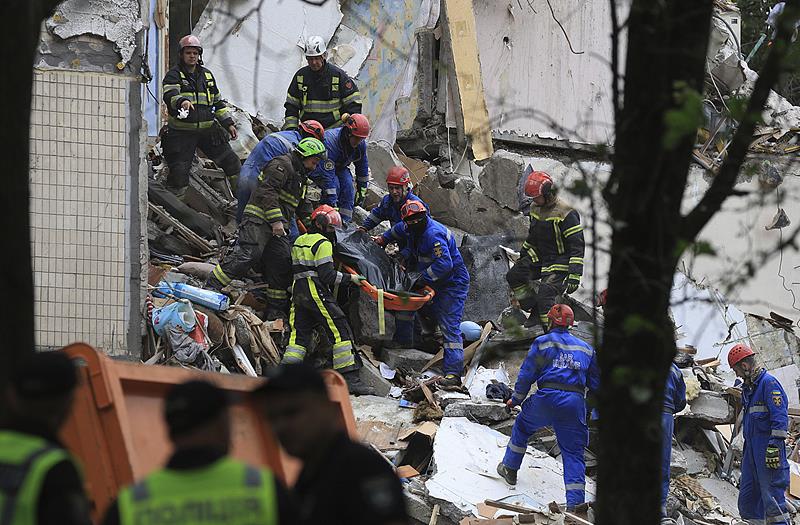 乌称俄新一轮空袭已致基辅28人死亡