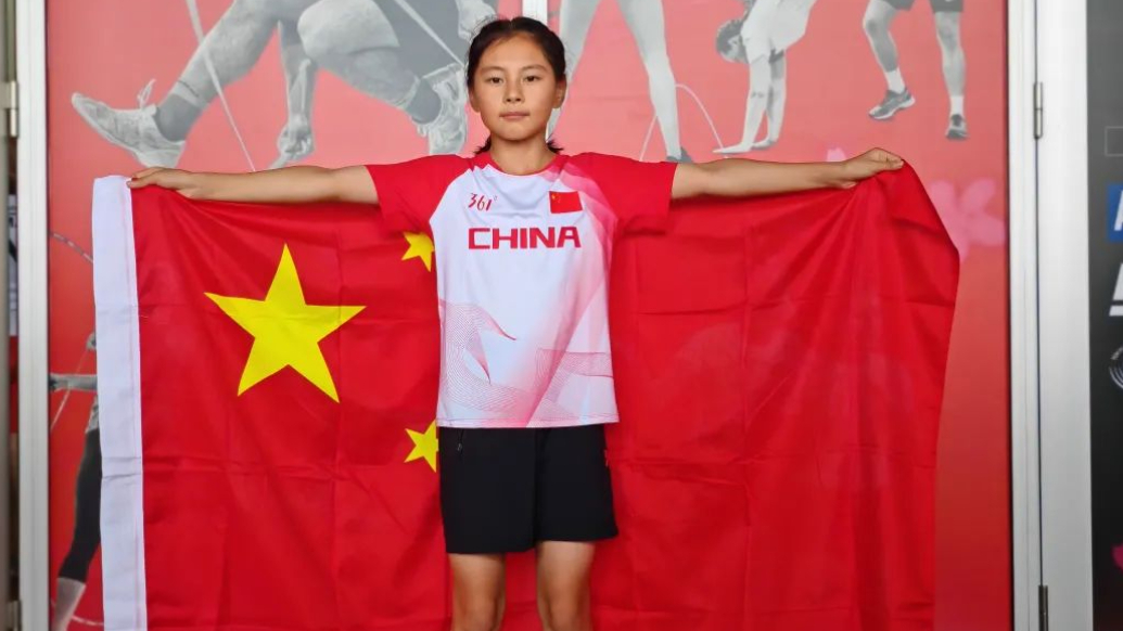 果然视频｜厉害！青岛五年级女孩破世界跳绳纪录夺冠