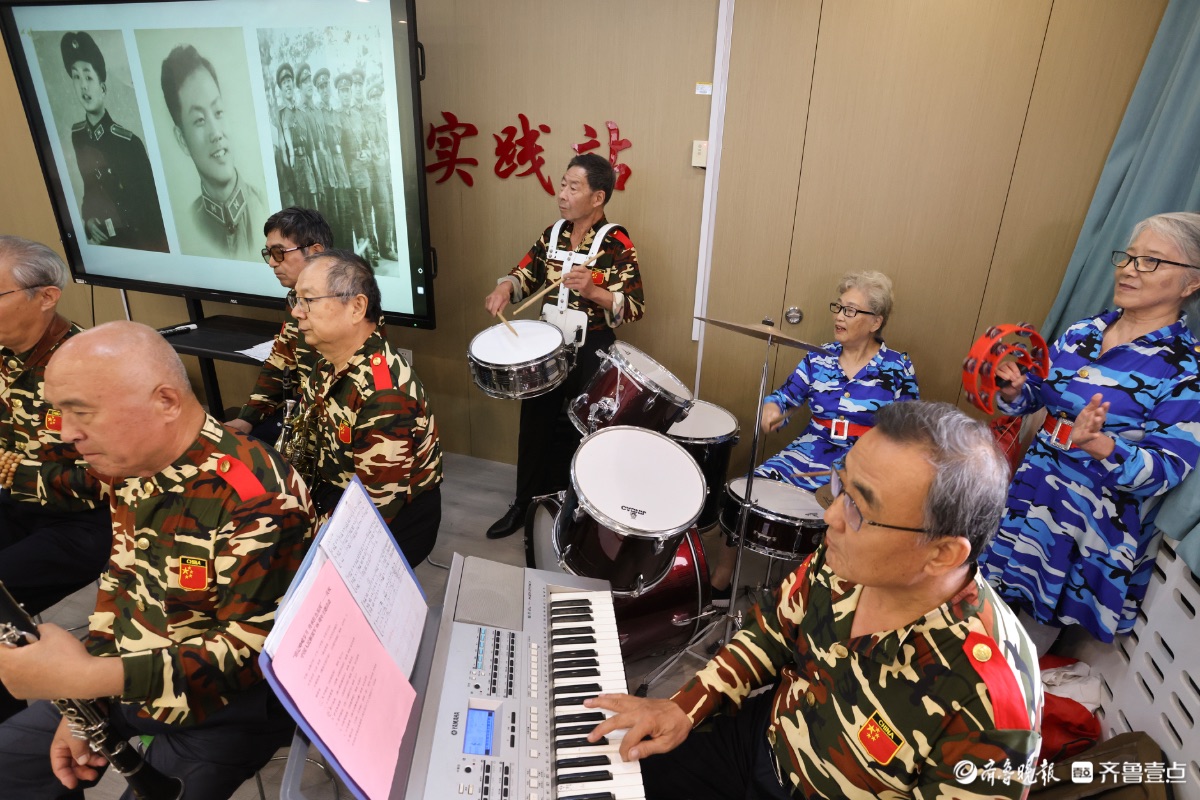 铭记峥嵘岁月，传承红色基因
