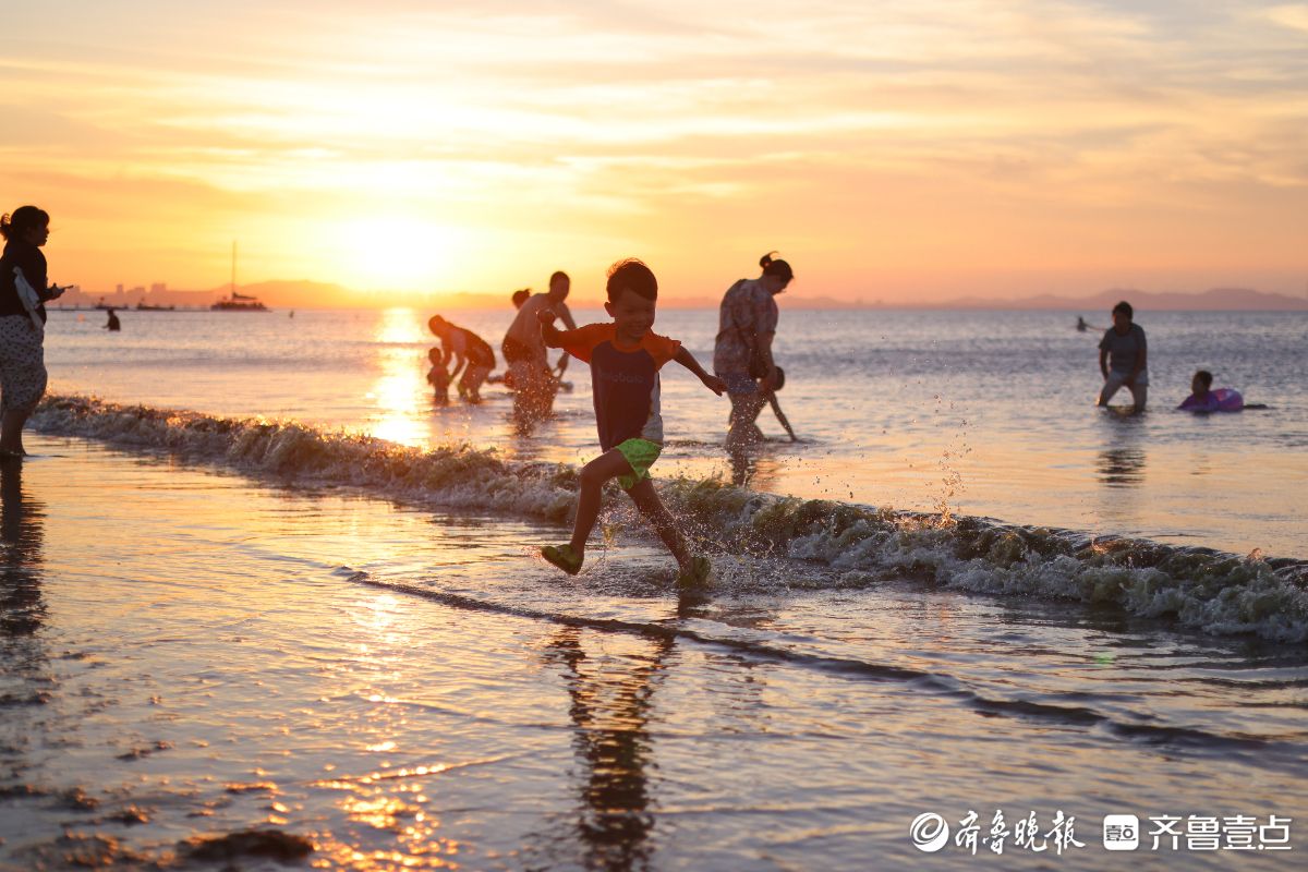 图集｜烟台夏日 海滩童趣