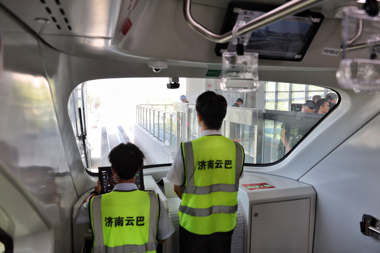 长啥样?抢先看!济南高新东区云巴“跑”起来了