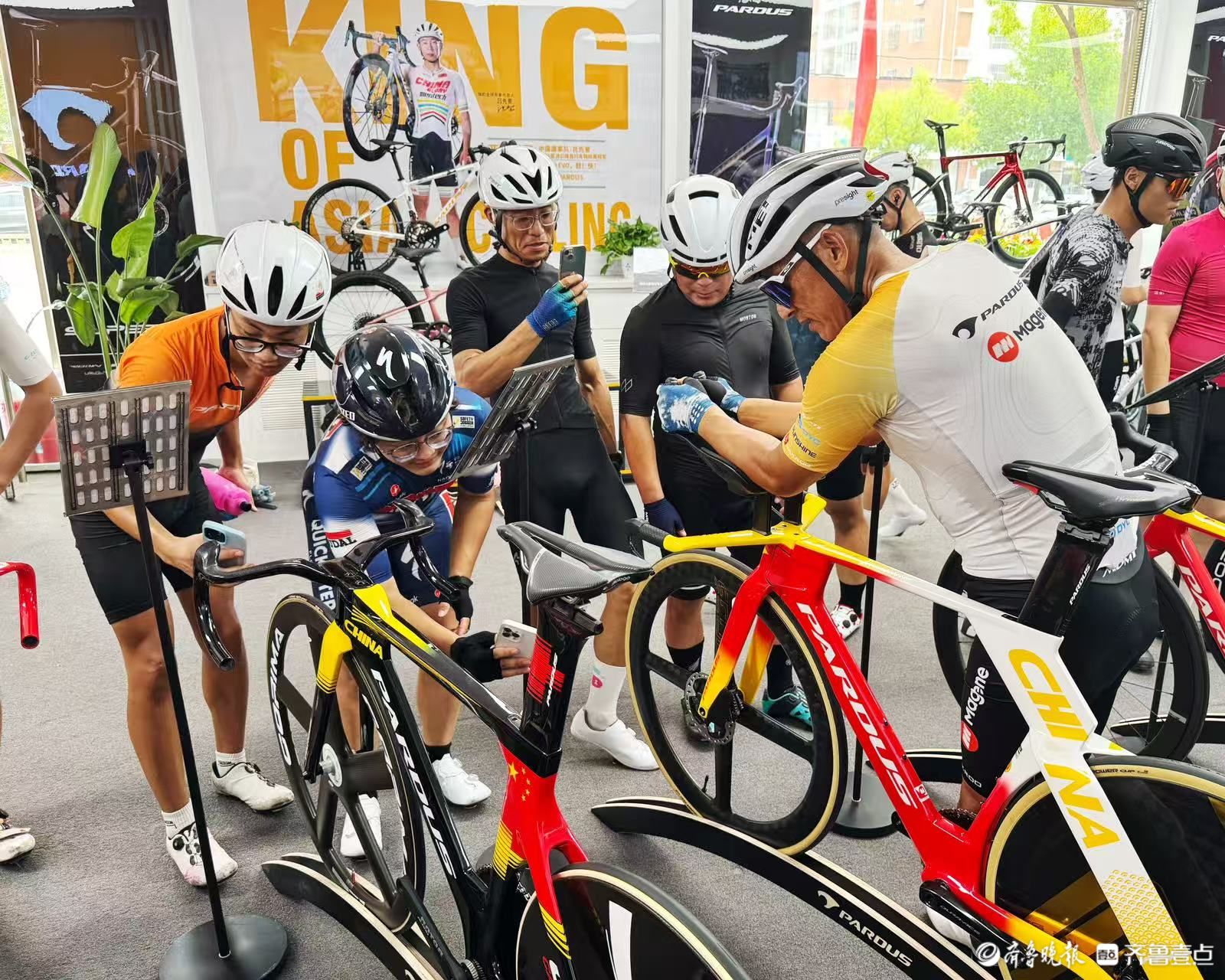 泰山体育超级工厂店启幕，全民健身热潮再掀新高潮！