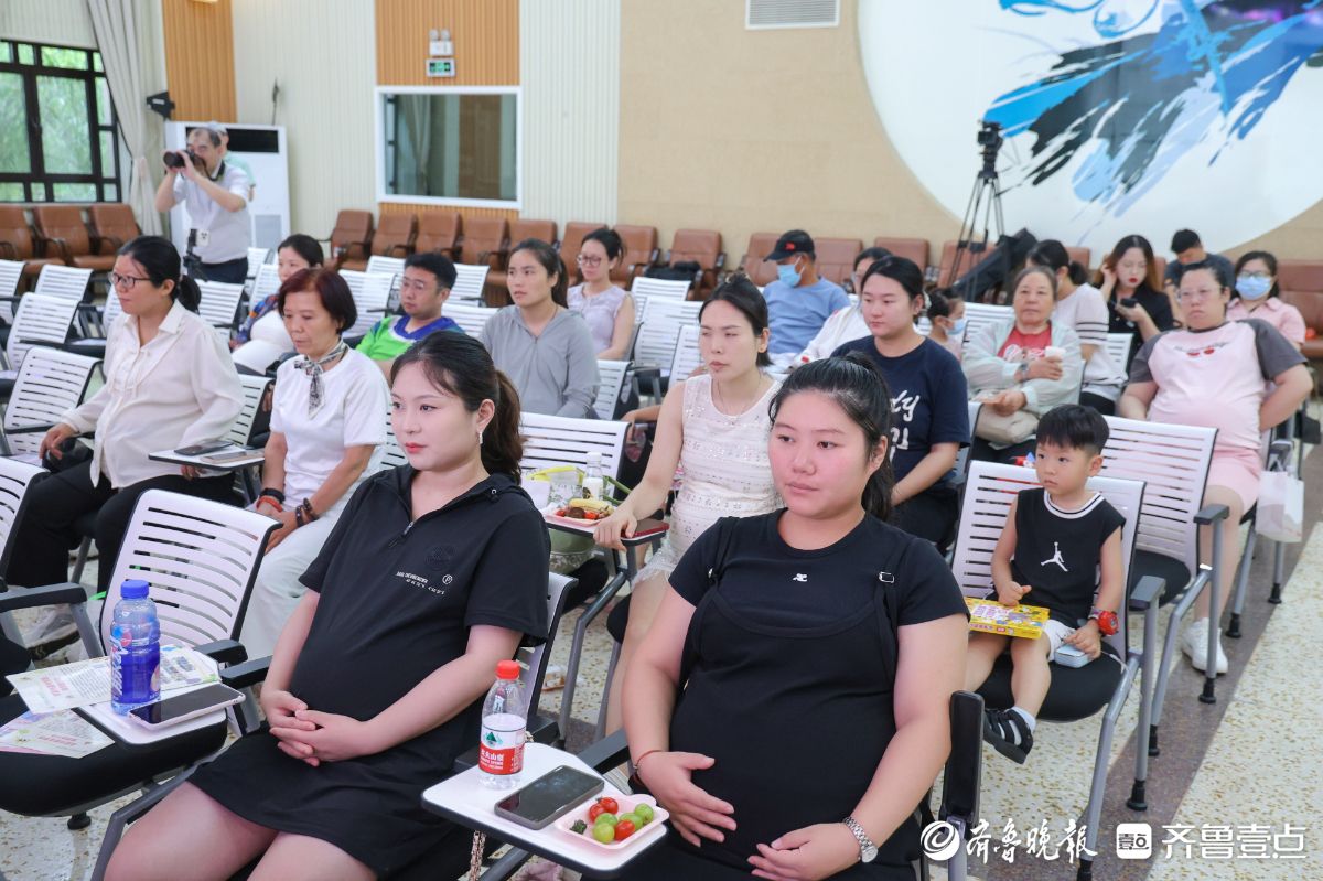 好孕俱乐部互动环节亮点多：孕妈积极参与，收获知识与惊喜礼物