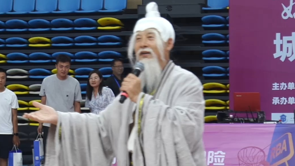 果然视频丨山海天主场迎战岚山队，姜子牙带着海沙子面来了