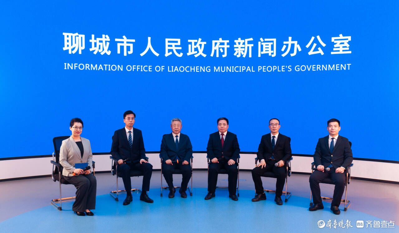 聊城“沙三代”亲述：爷爷曾推平28座沙丘，现在电商卖火大樱桃