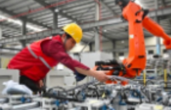 7月份全国服务业生产指数同比增长5.8%