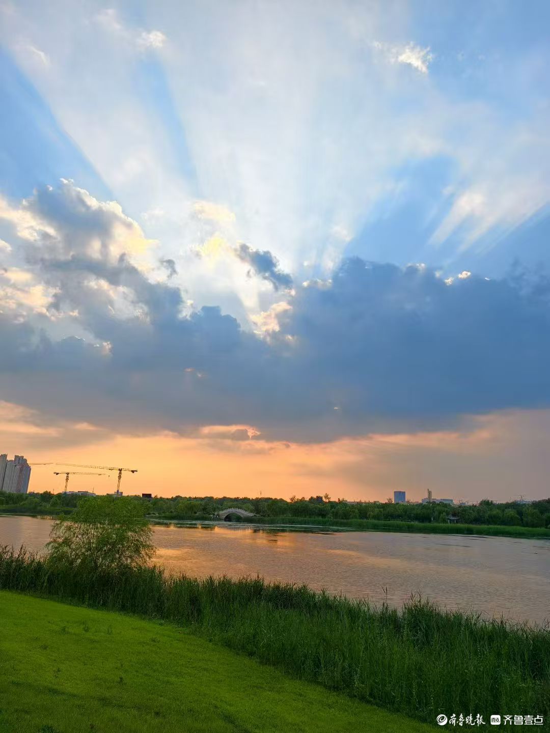 行摄华山——华山湖的夕阳，神清气爽