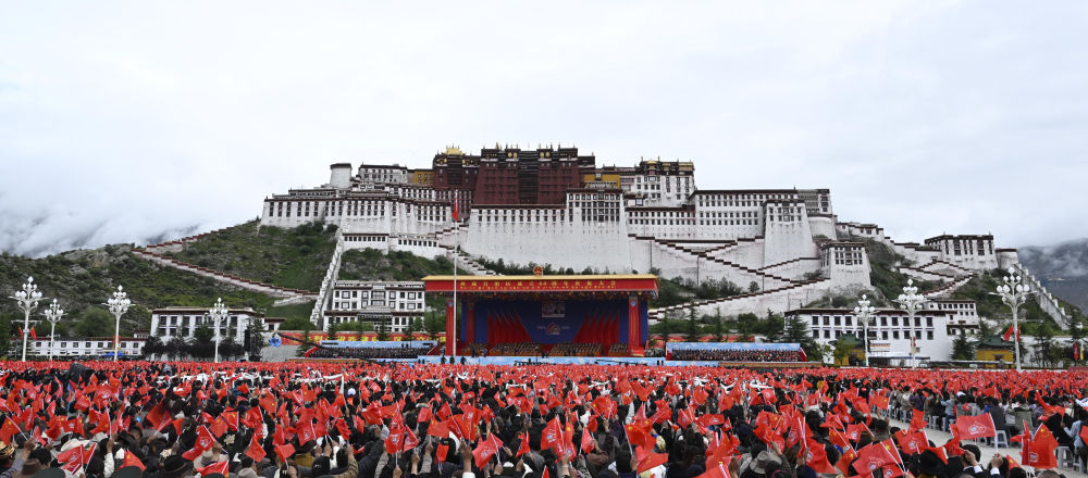 高清大图！西藏自治区成立60周年庆祝大会现场直击