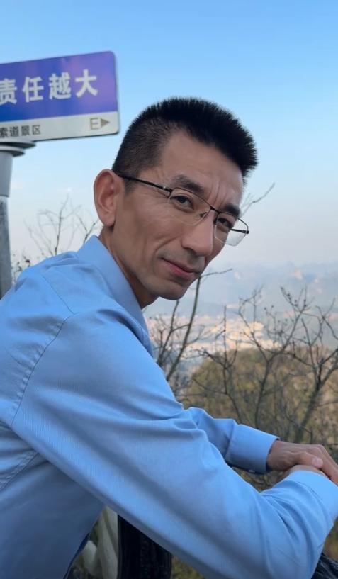 媒体：东方甄选前CEO孙东旭已进入休假状态，或将在近期离职