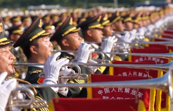 阅兵场上，奏响强军乐章的青春力量——联合军乐团演奏员群体扫描