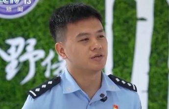 八年救助，他为野生动物撑起生命“保护”伞