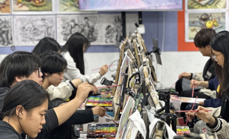艺考降温①｜艺考培训班开始补习语数外