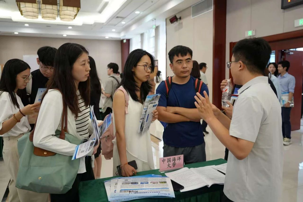 “港澳院校毕业生齐鲁行活动”在济南举行