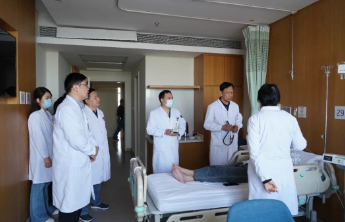 日照心脏病医院心外科团队成功为22岁女孩重启心跳