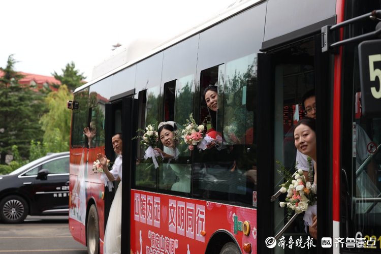 图集|定格24对新人幸福瞬间!烟台市移风易俗主题集体婚礼举行
