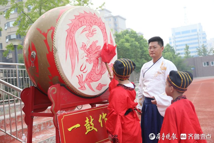 山东枣庄:入学“开蒙礼” 启智润童心