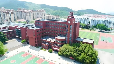 科技赋能，华为擎云助力高效智慧课堂建设